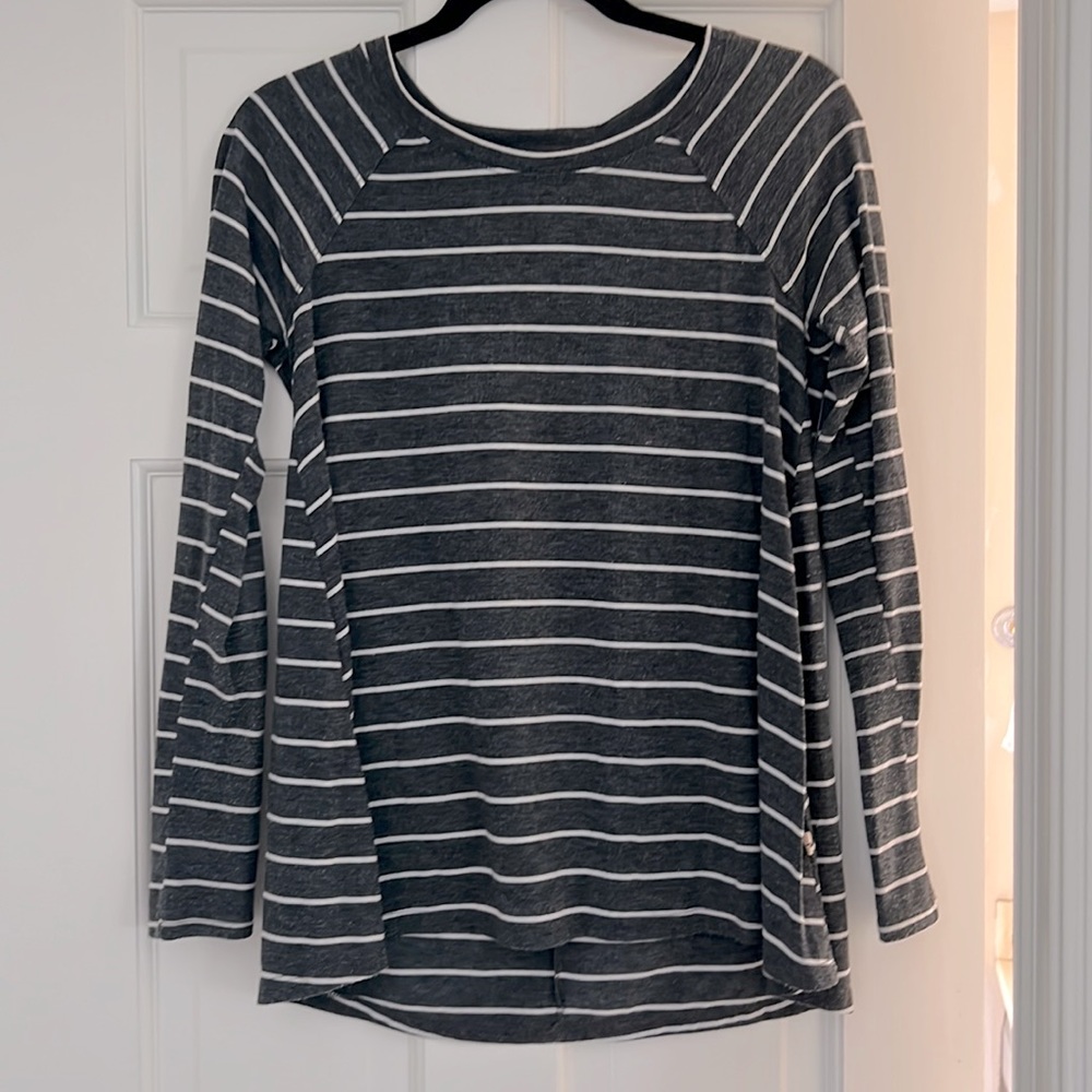 Hollister size S gray striped long sleeve